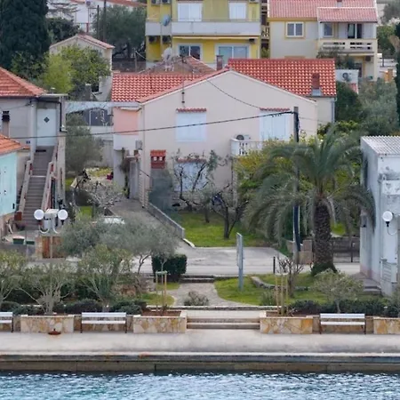 Boutique Seaside Duplex * Preko